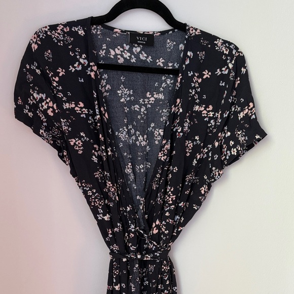 Vici Dresses & Skirts - Vici Navy Dress with Soft Pink Floral Print